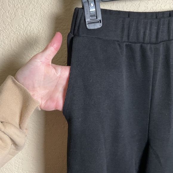 Joh Apparel Womens XS Black Wide Leg Light‎ Ribbed Knit Sweater Pants w/Pockets - Picture 3 of 6